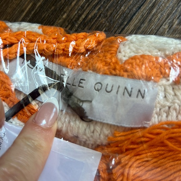 Isabelle Quinn Ramona Crop - Picture 5 of 7